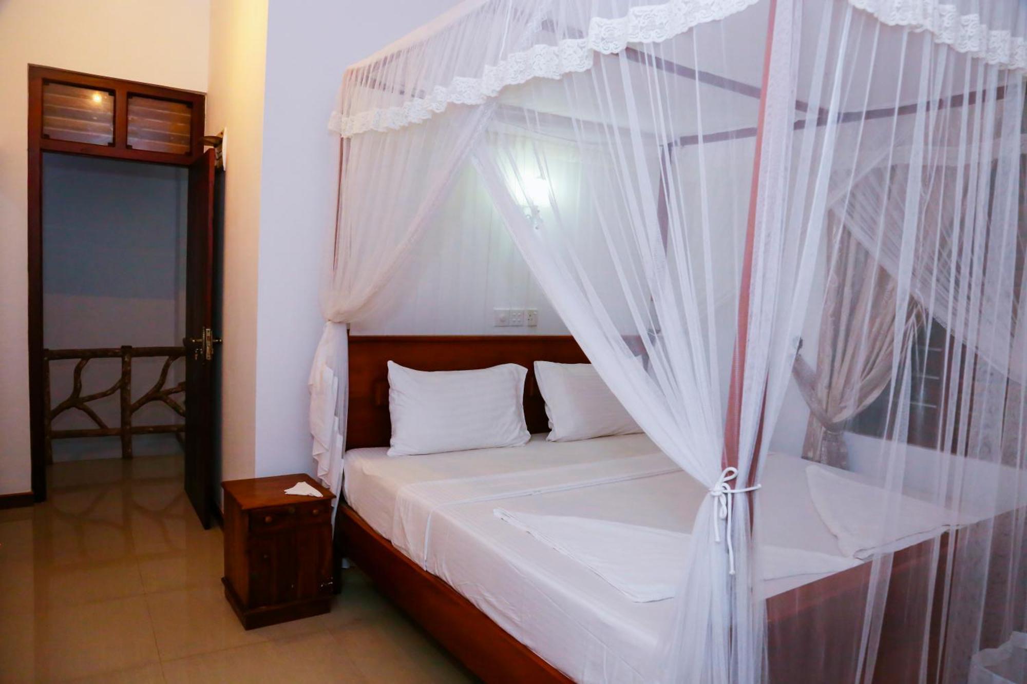 Eden Homestay Hikkaduwa
